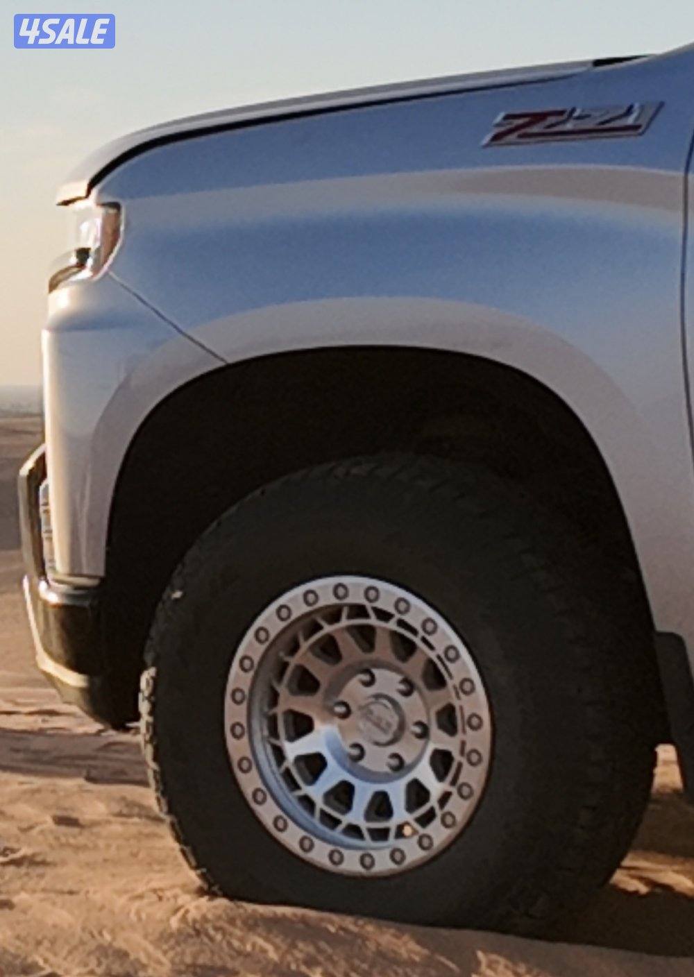 للبيع رنقات اصلية مع التواير1