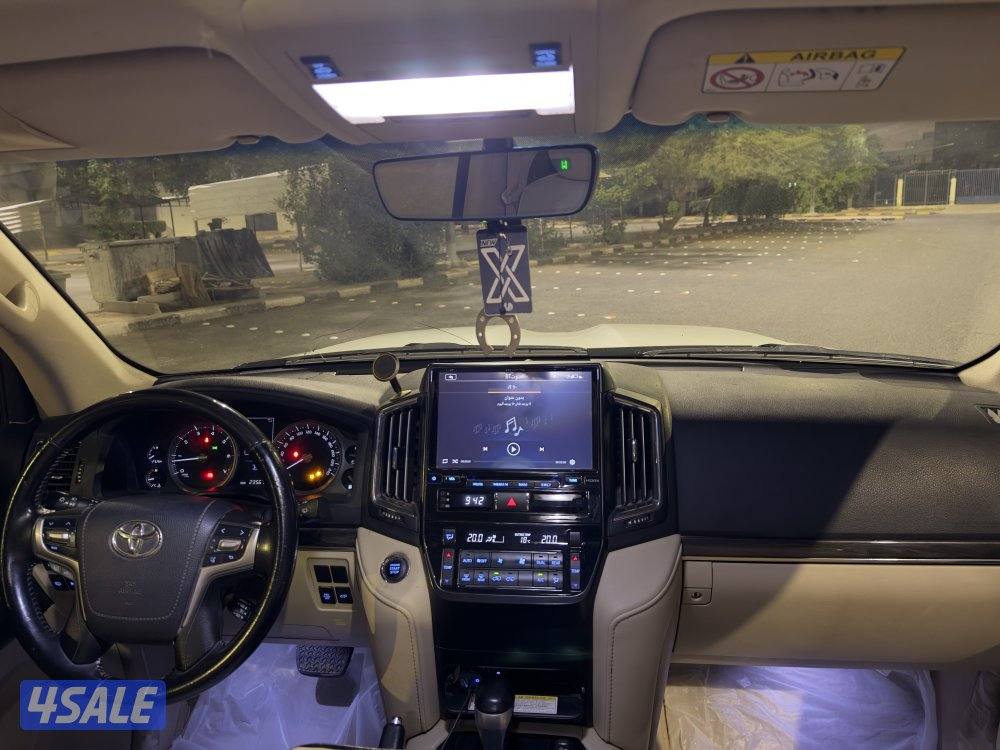 لاند كروز  ٢٠٢١4