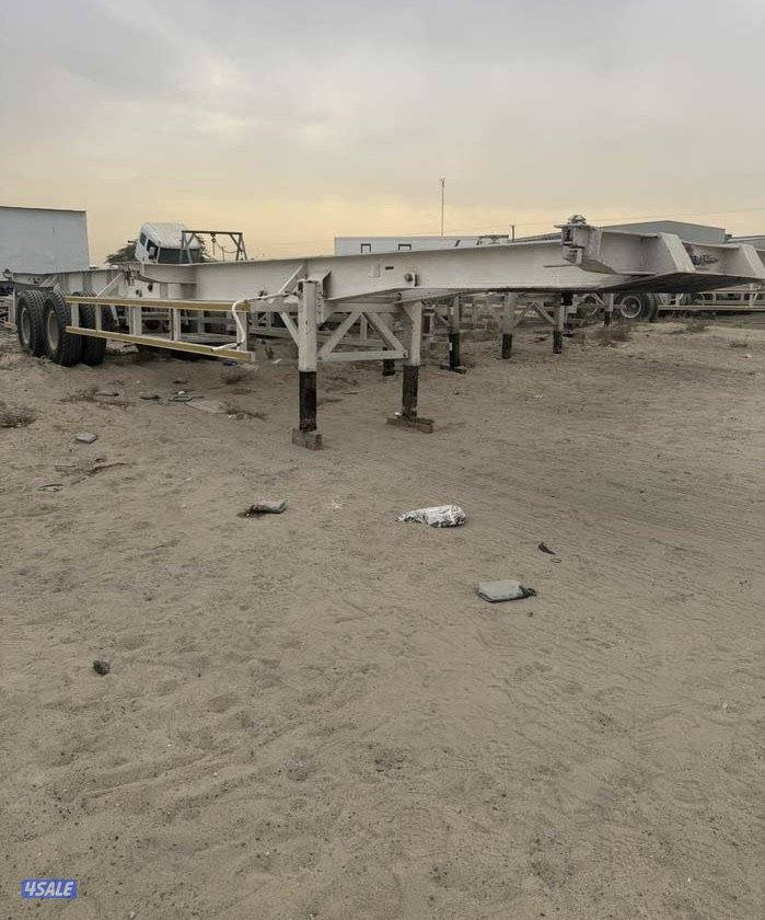 للبيع حامله حاويات ٤٠ قدم عدد ١٥ حبه شاصي كبير ٤٥3