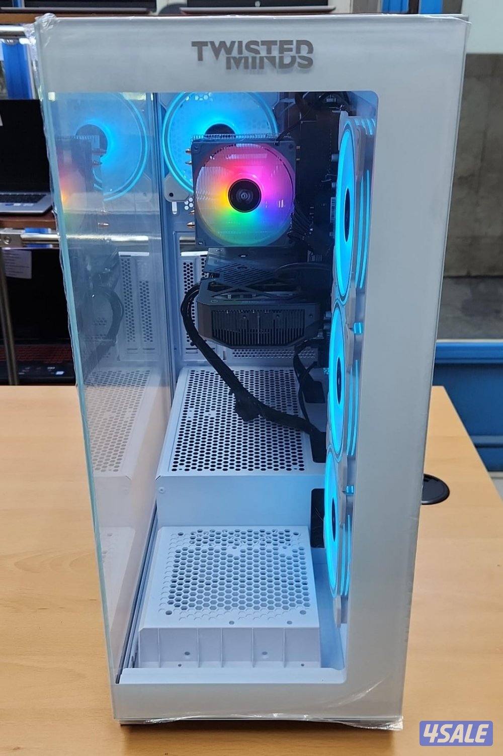 للبيع بي سي جيمنق Corei5 14gen/1TBSSD/16Ram/5060 8 GB RTX كالجديد1