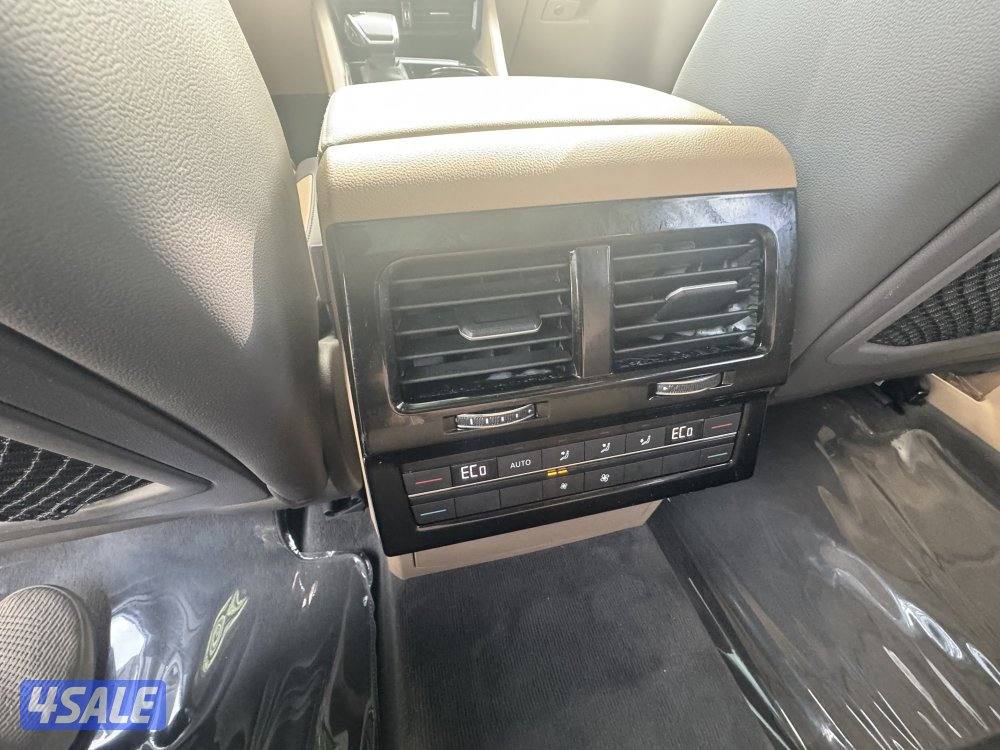 طوارق قمه بالنظافه ماشي 82 الف فقط9