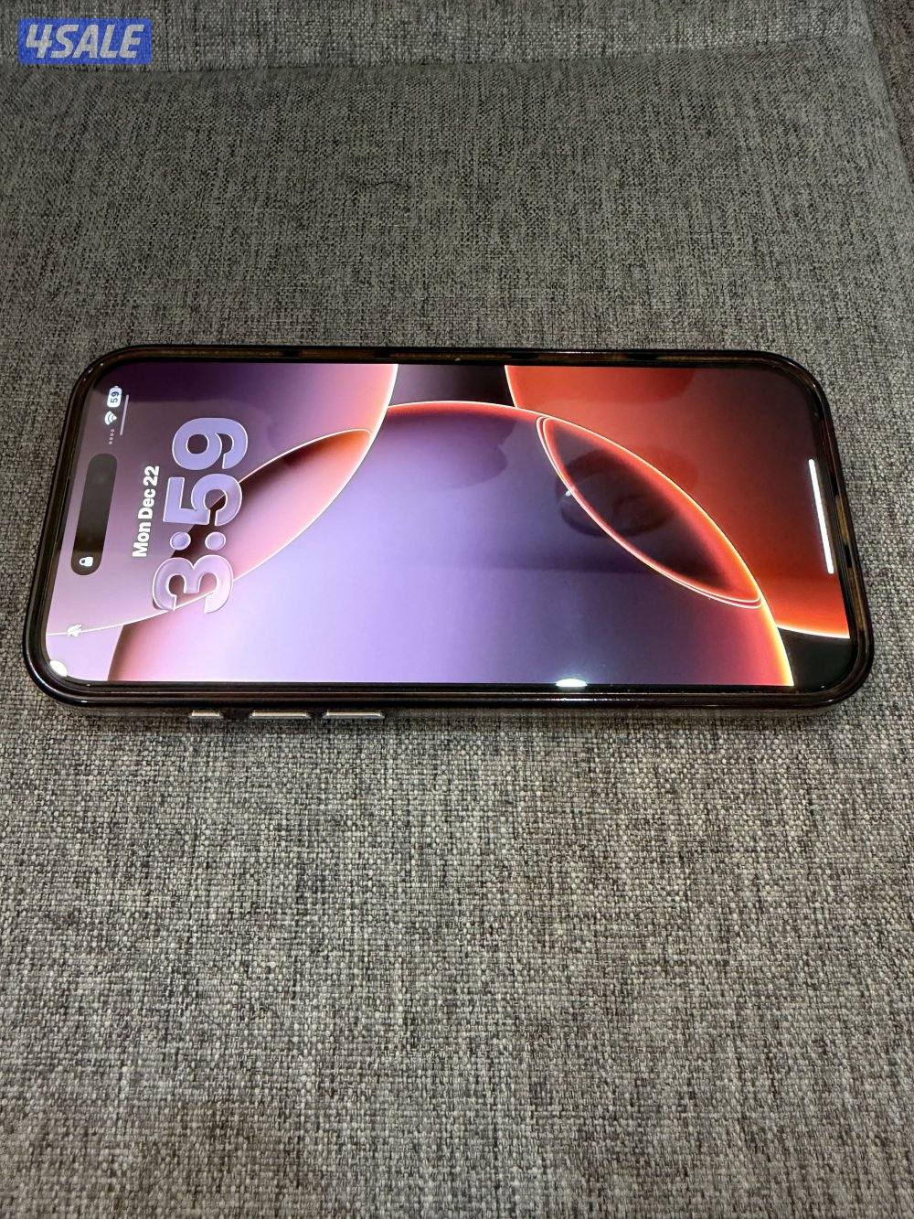 ايفون 16 برو ماكس بحاله ممتازه6