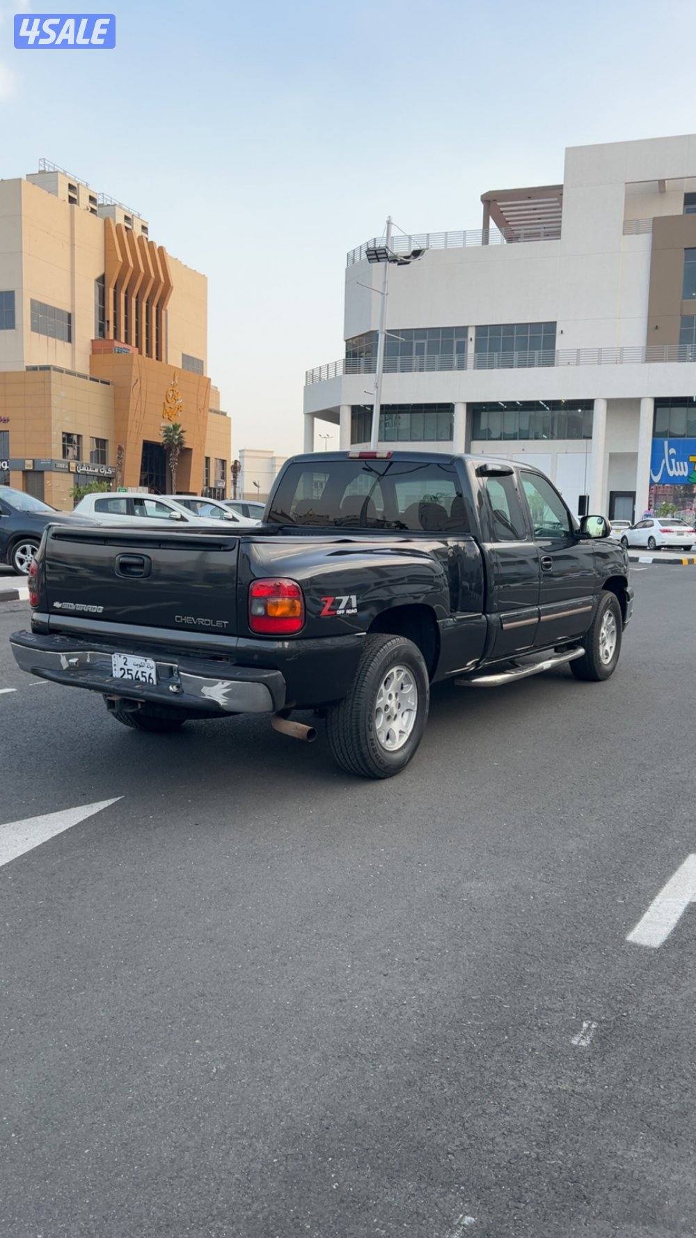 سلفرادو غماره ونص Z71 20030