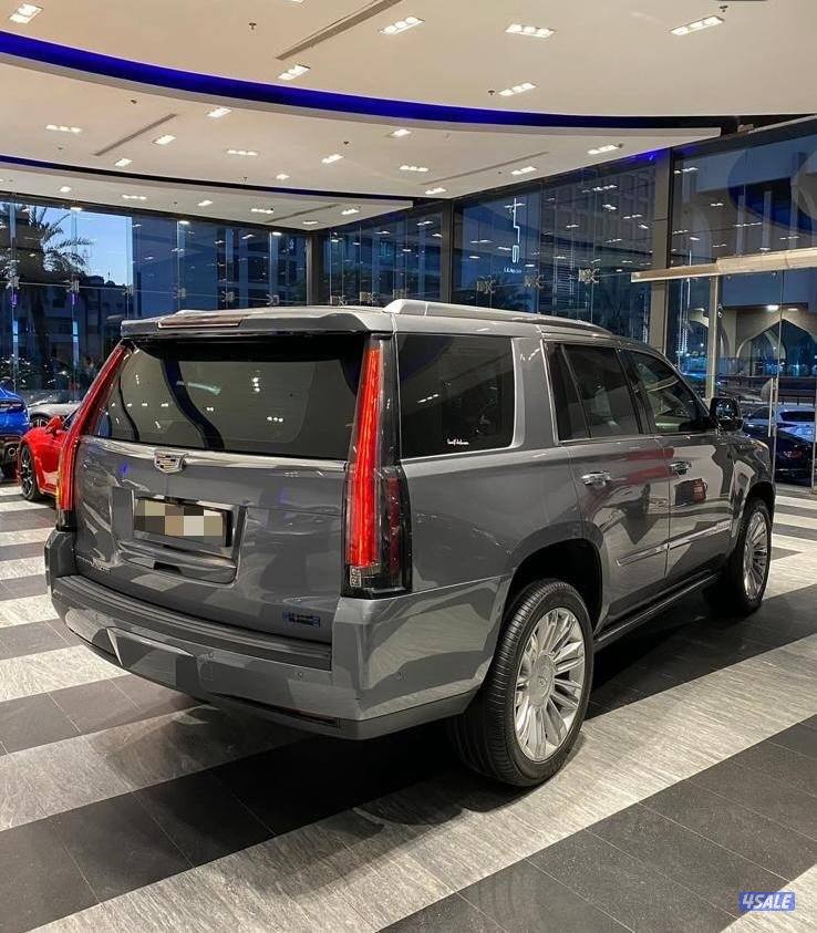 اسكاليد بلاتينيوم سبورت موديل 2020 عداد قليل 📍3