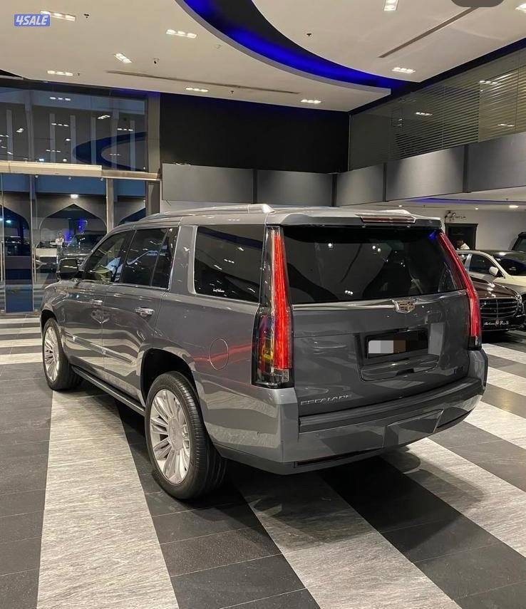 اسكاليد بلاتينيوم سبورت موديل 2020 عداد قليل 📍4