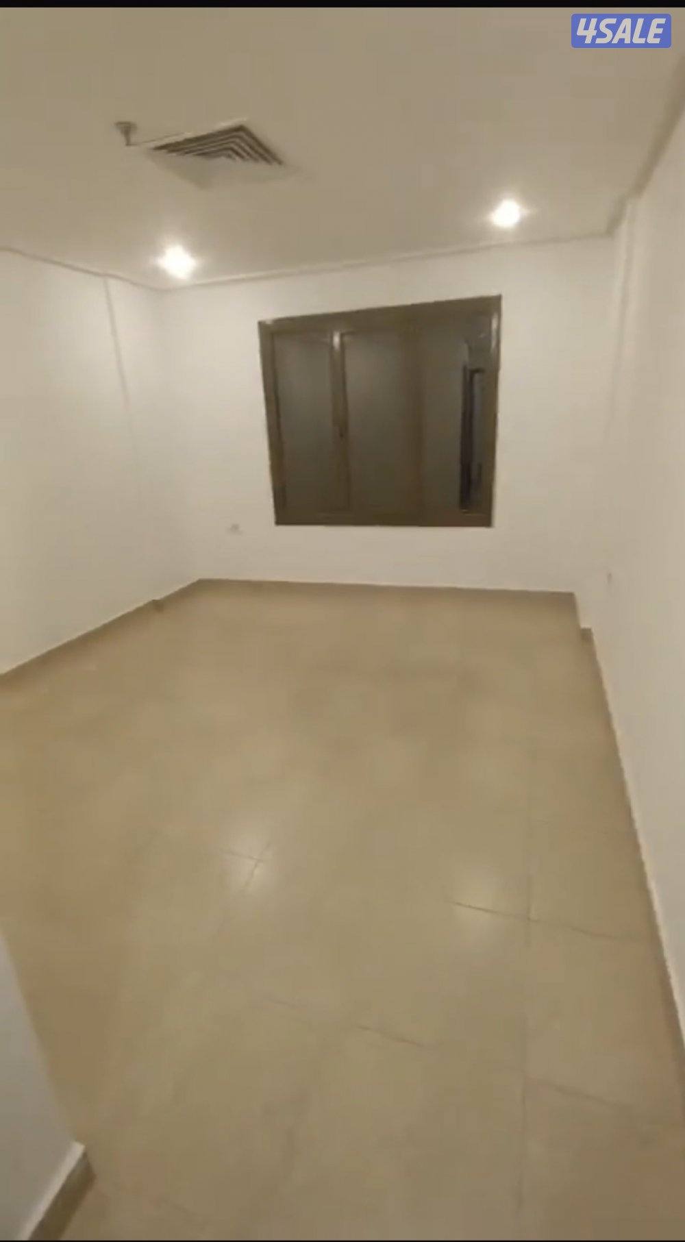 شقه للايجار السالميه ق3 غرفتين وصاله و3 حمام وغرفه3