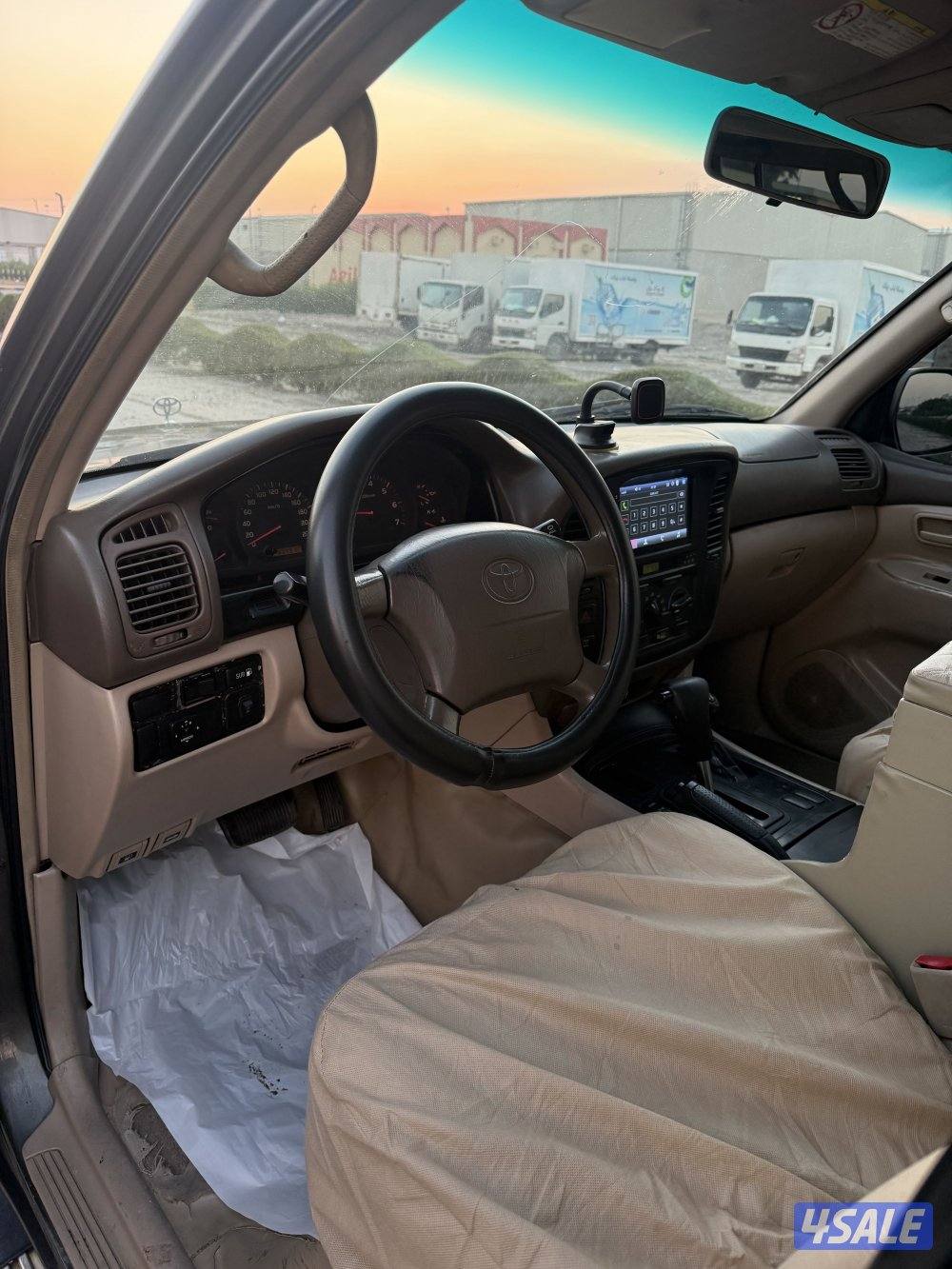 للبيع لاند كروز موديل ٢٠٠٢3