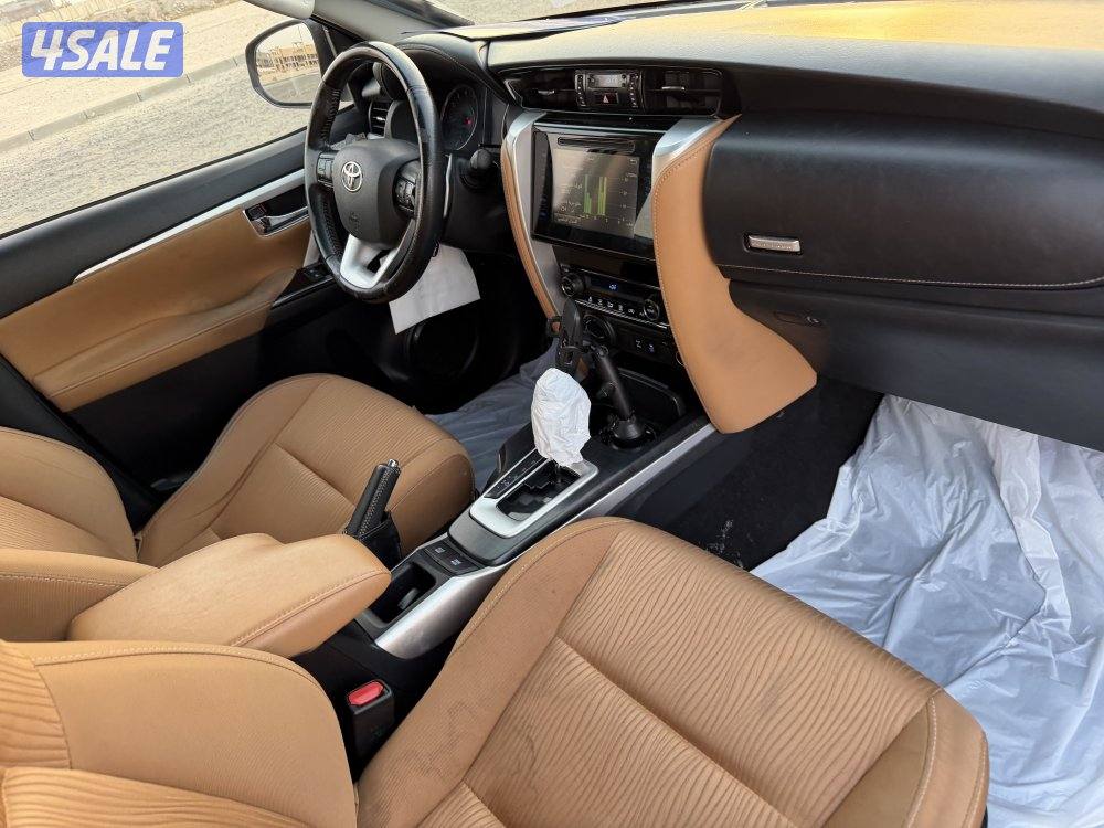 فورتنر 2017 سته سلندر دبل قير صبغ وكالة10