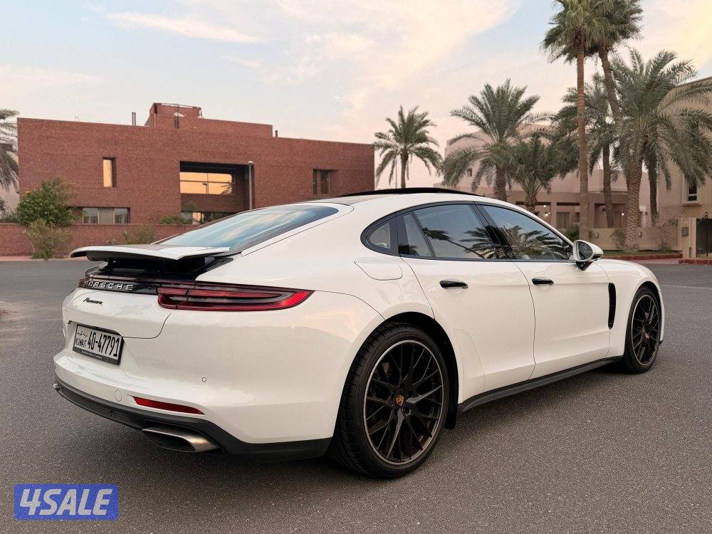 PORSCHE PANAMERA عداد 45 الف2