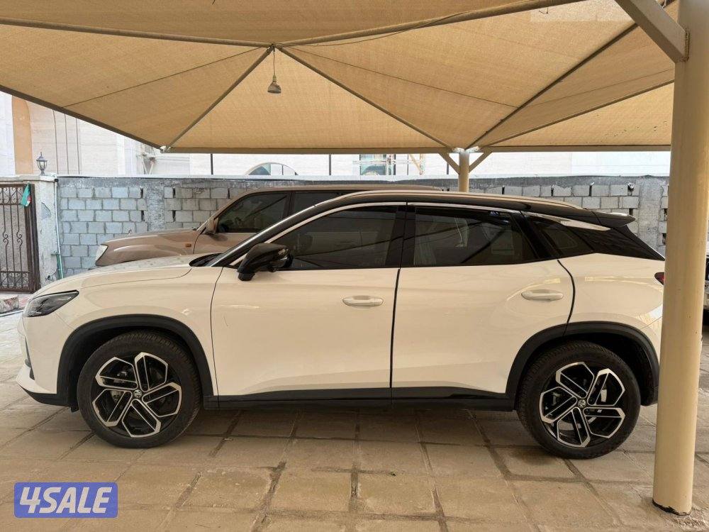 للبيع MG 1 موديل 20243