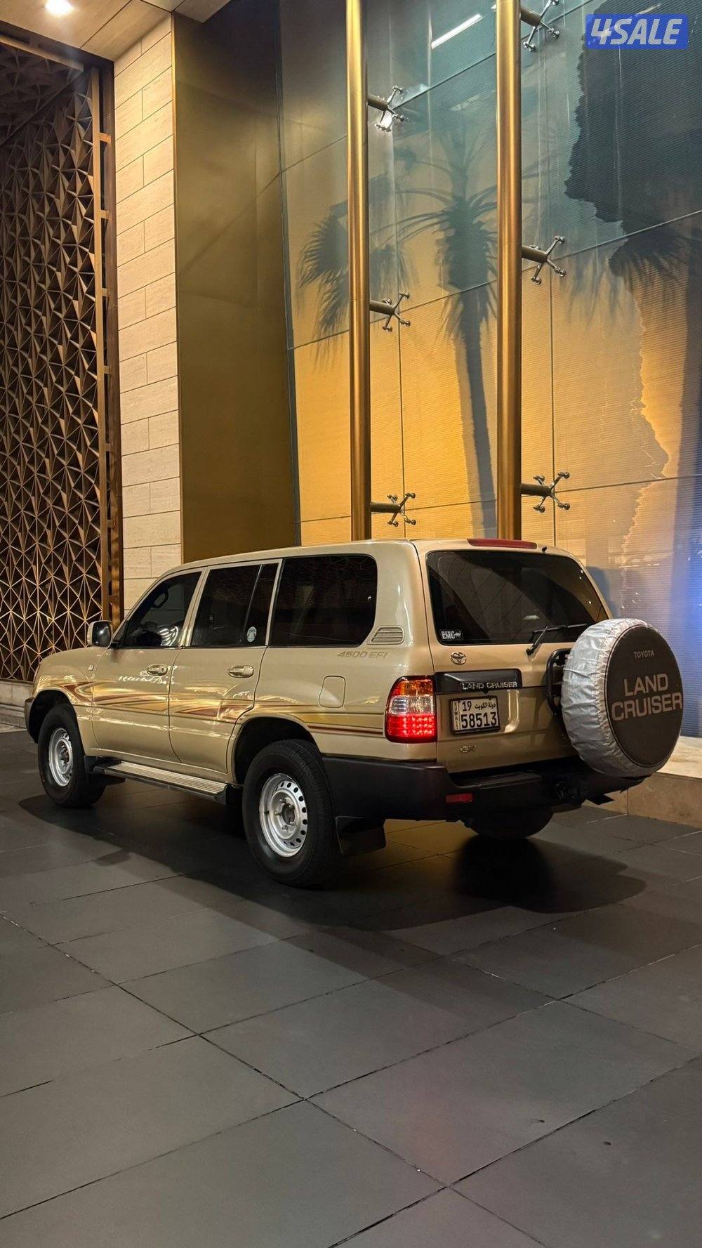 للبيع لاند 2003 جي اكس4