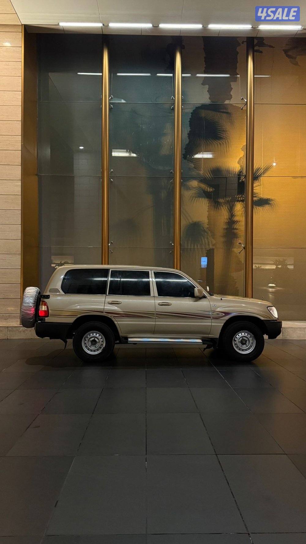 للبيع لاند 2003 جي اكس5