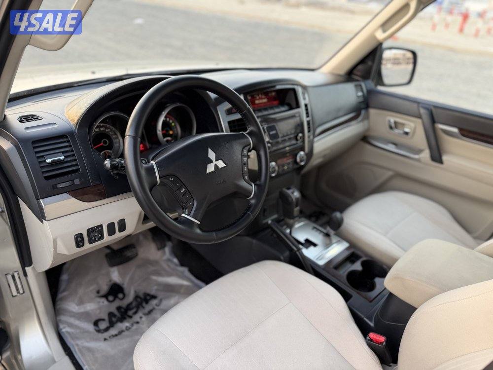 باجيرو 2018 عداد 120 فقط10