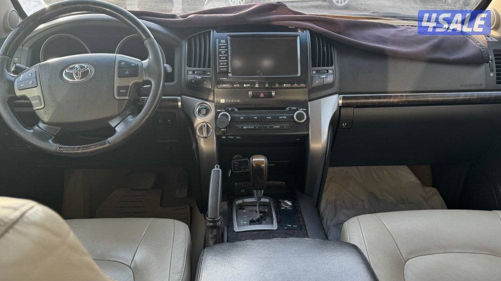 للبيع لاند كروز VXR1