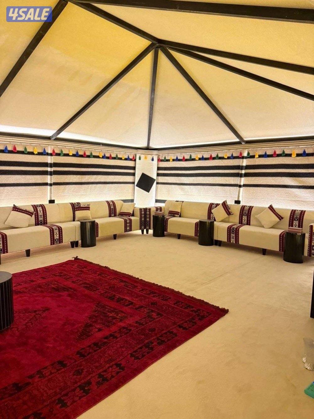 للبيع خيمة ملكية ثلاث قبب1