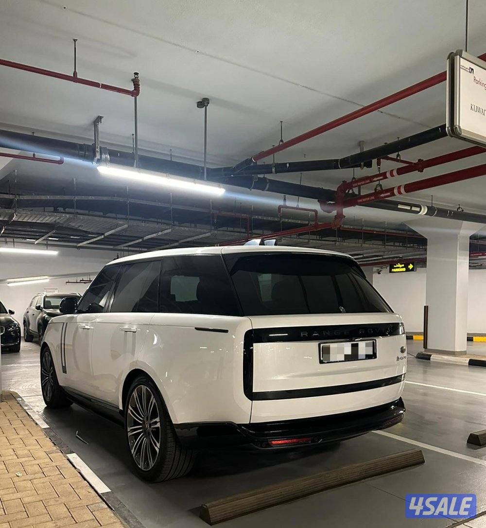 رنج فوج اوتوبيغرافي 8 سلندر موديل 2023 فل اوبشن3