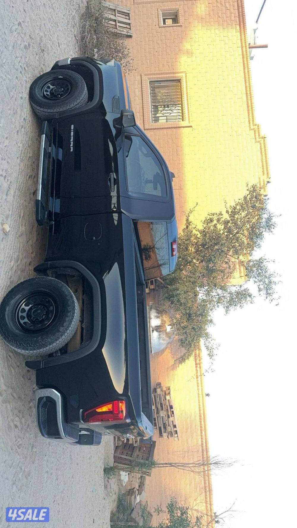 للبيع سييرا بدون دبل0