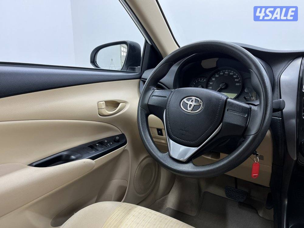 TOYOTA YARIS_N Toyota YARIS 202211