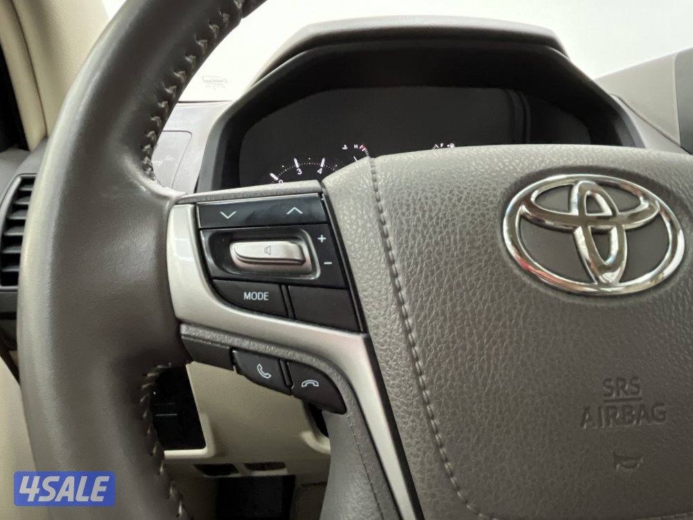 TOYOTA PRADO 6 CYL TXL MID OPTION7