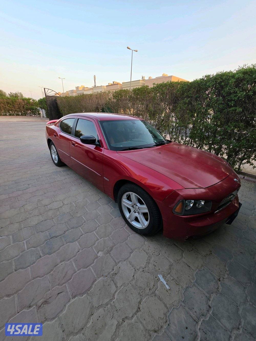 دوج جارجر ٢٠١٠ بيعه سريعه الفل بدون فتحه2