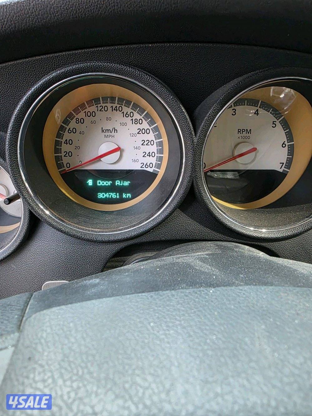 دوج جارجر ٢٠١٠ بيعه سريعه الفل بدون فتحه3