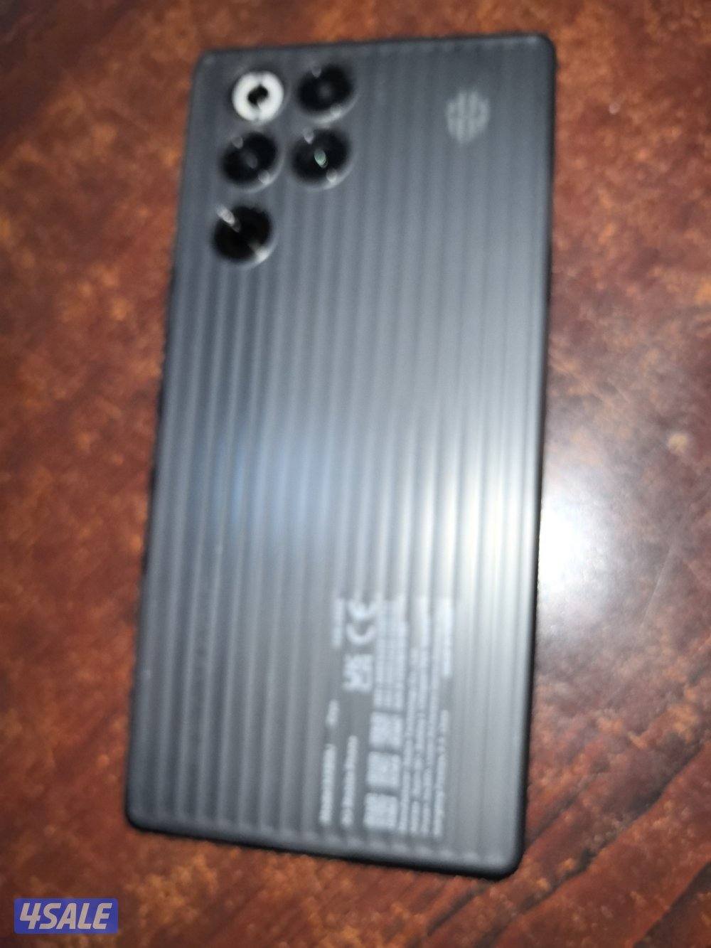 للبيع ريد ماجيك 11 برو  12رام 256 كالجديد اسنخدام يوم0