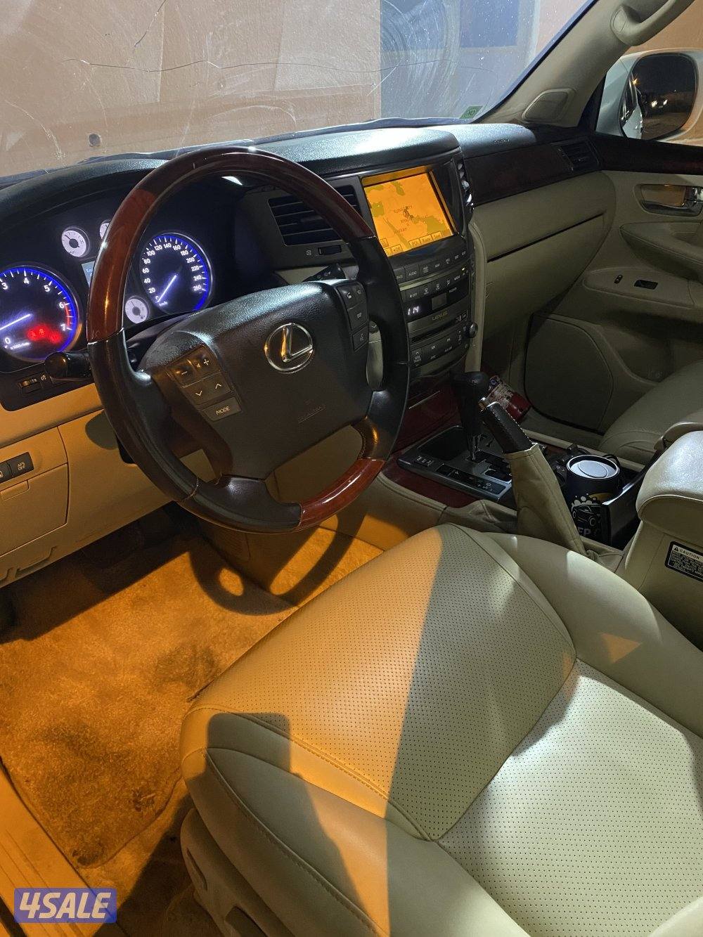 لكزس موديل 2011 - عداد ماشي 6004