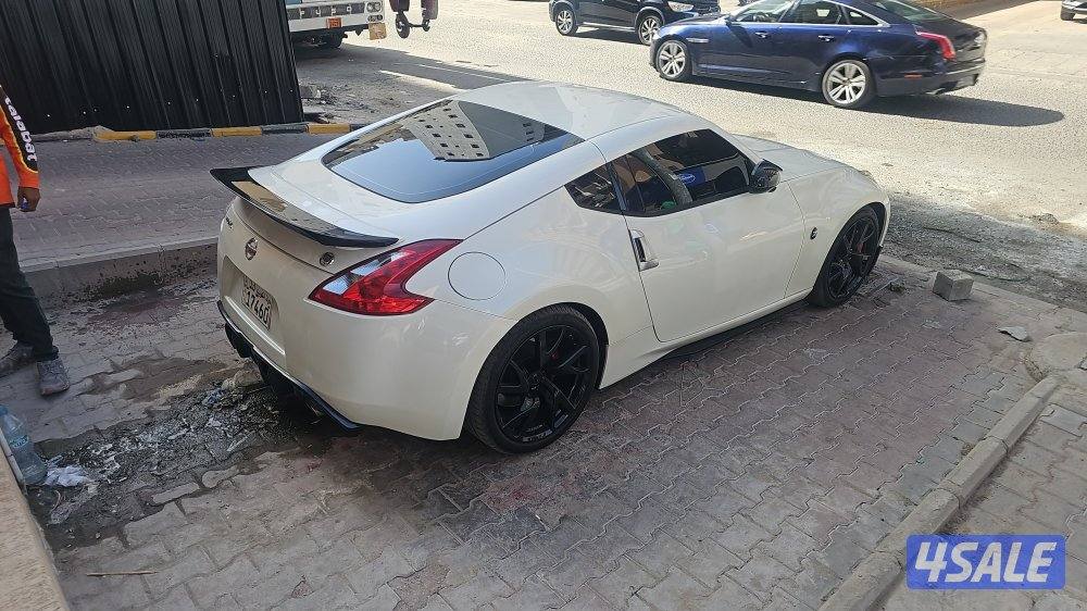 زد بحالة الوكالة شرط الفحص جير ماكينة شاصي ما يبيلها دينار1