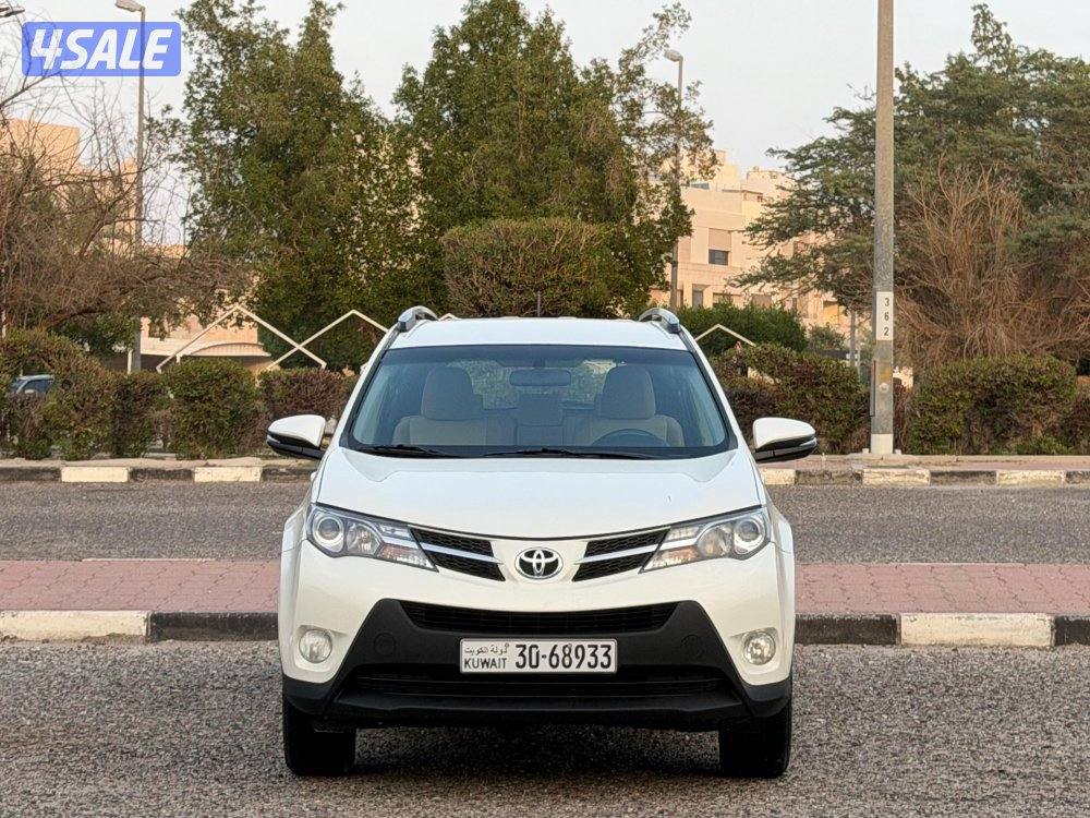للبيع RAV 4 موديل 2015 وارد الساير1