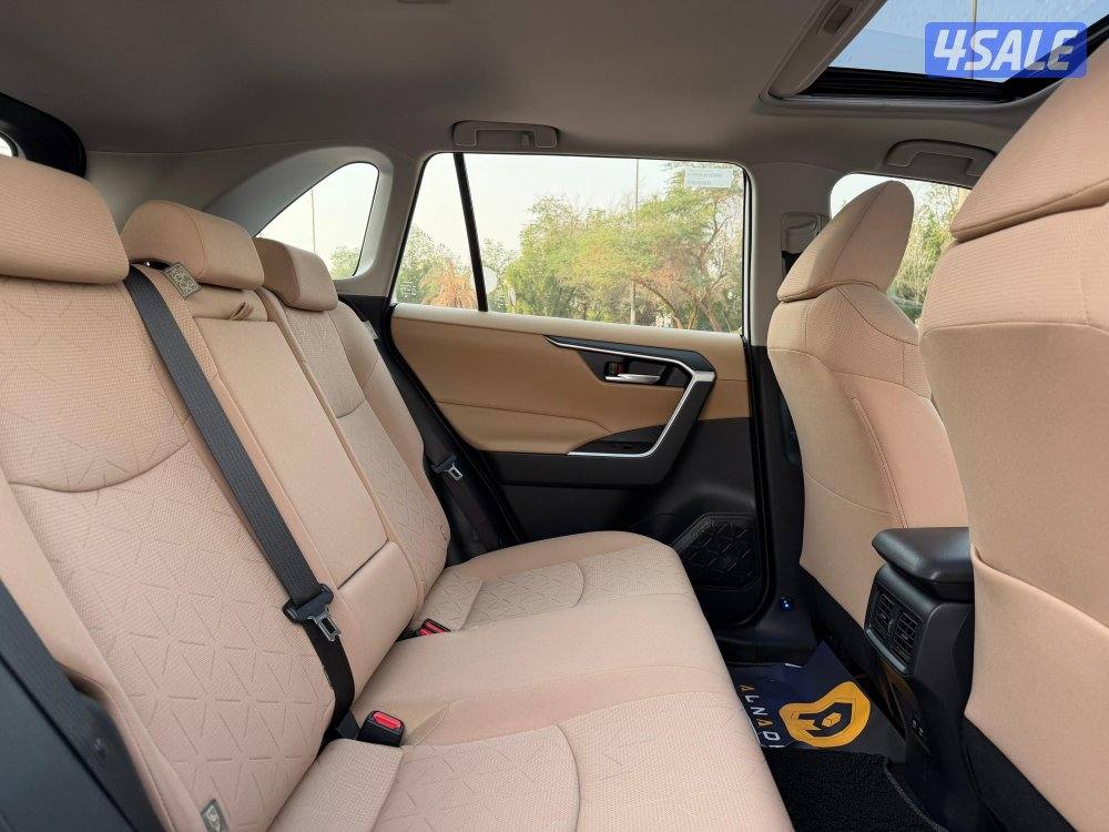 للبيع RAV 4 موديل 2021 وارد الساير12