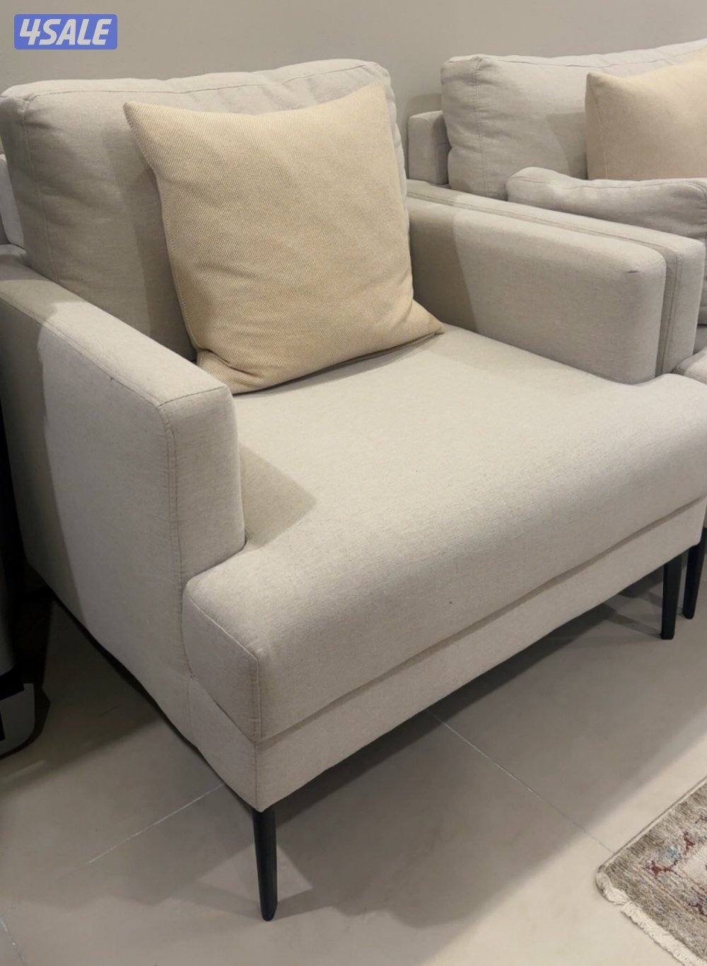 Sofa Light Beige طقم مقاعد بيج فاتح0