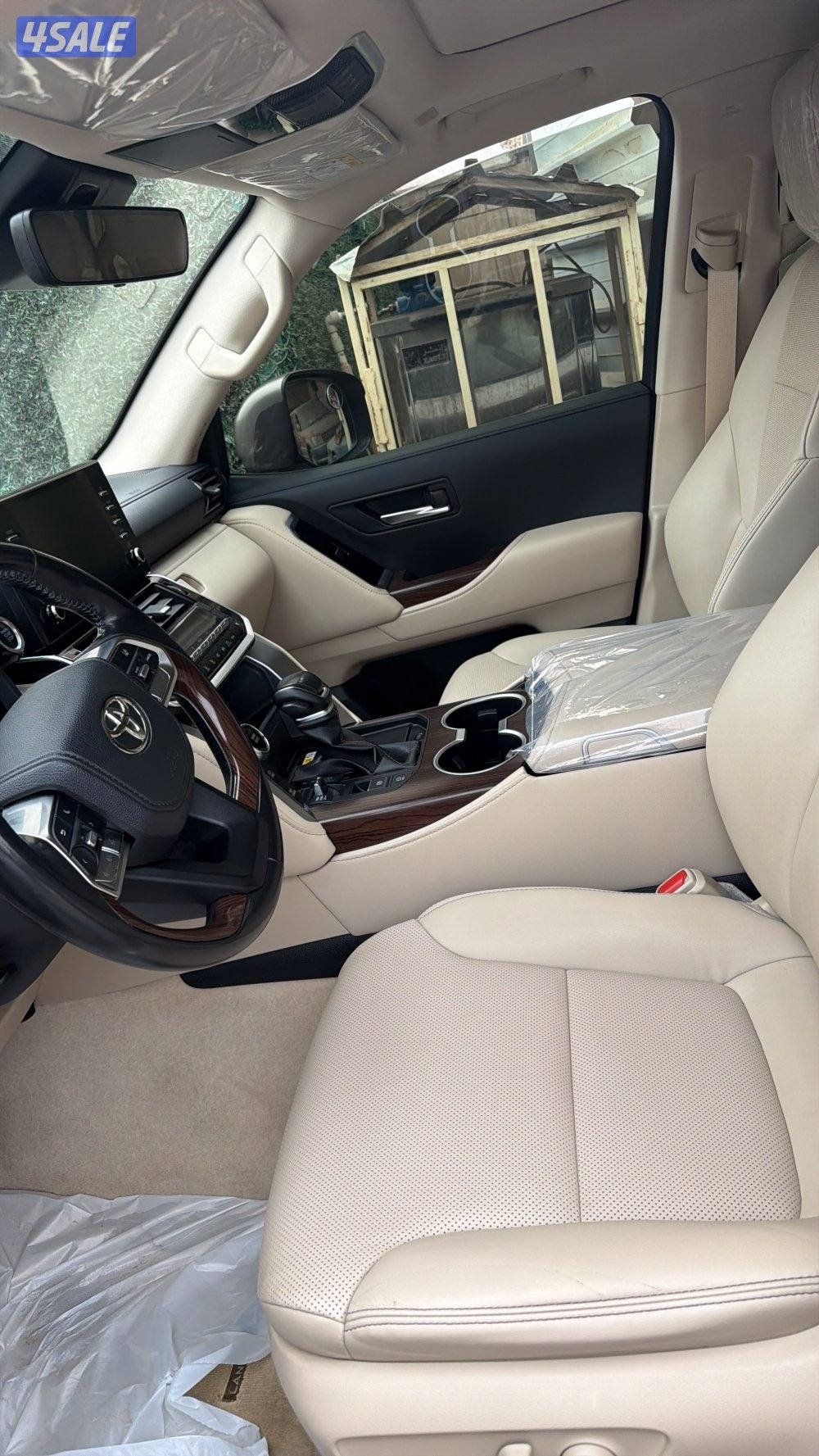 لاندكروزر ٢٠٢٢1