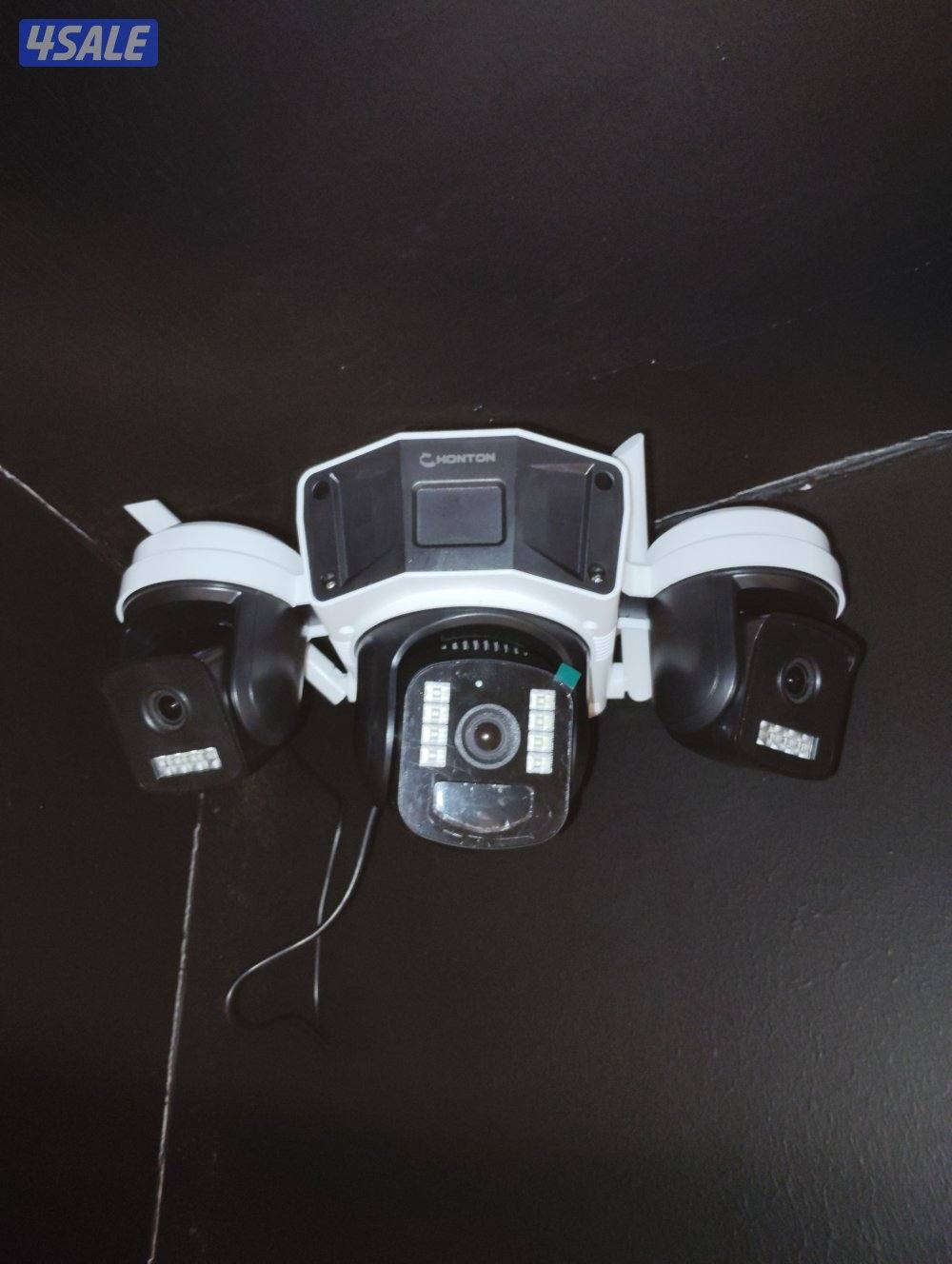 cctv camera technician2