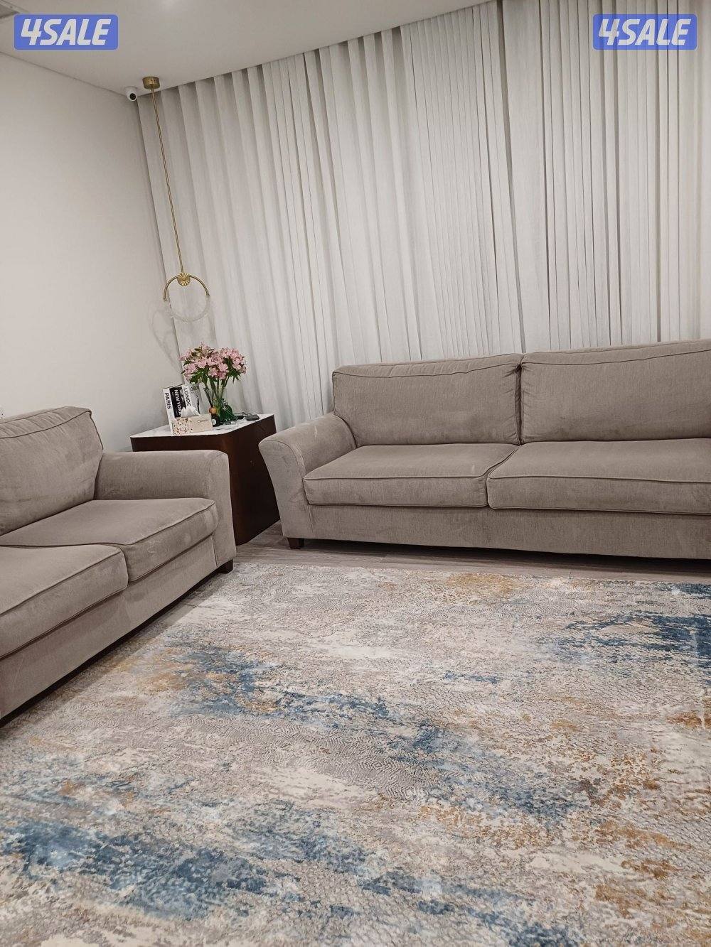 al Badr cleaning company, cleaning sofa and carpet,apartment and villa1