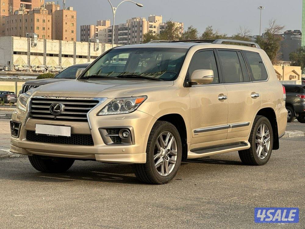 سبورت LX570 موديل 2013 ماشي350الف1