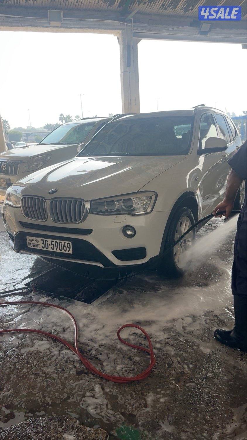 ماشي ٨٠الاف قمة بنظافة في حالة نادرة شرط الفحص BMW X3  201514