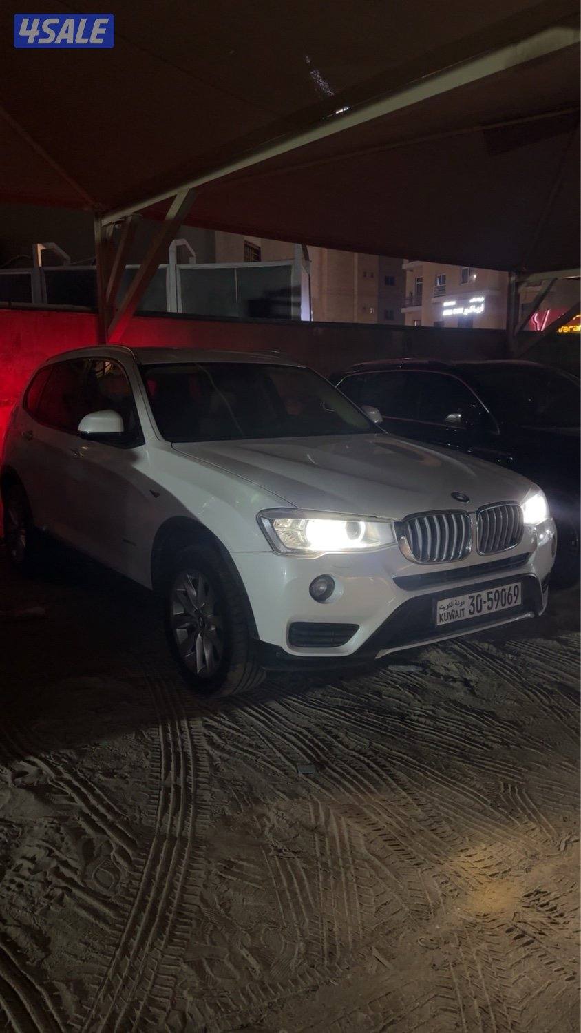 ماشي ٨٠الاف قمة بنظافة في حالة نادرة شرط الفحص BMW X3  201515