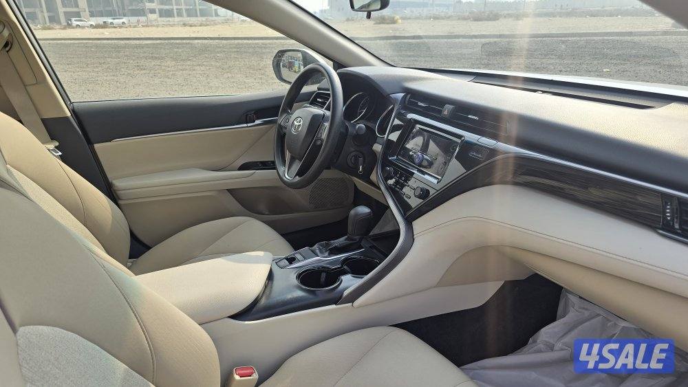 💥 تيوتا كامري  LE.. 20193