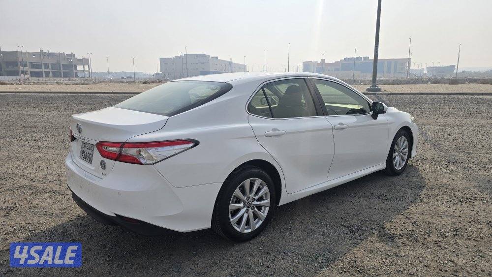 💥 تيوتا كامري  LE.. 20195