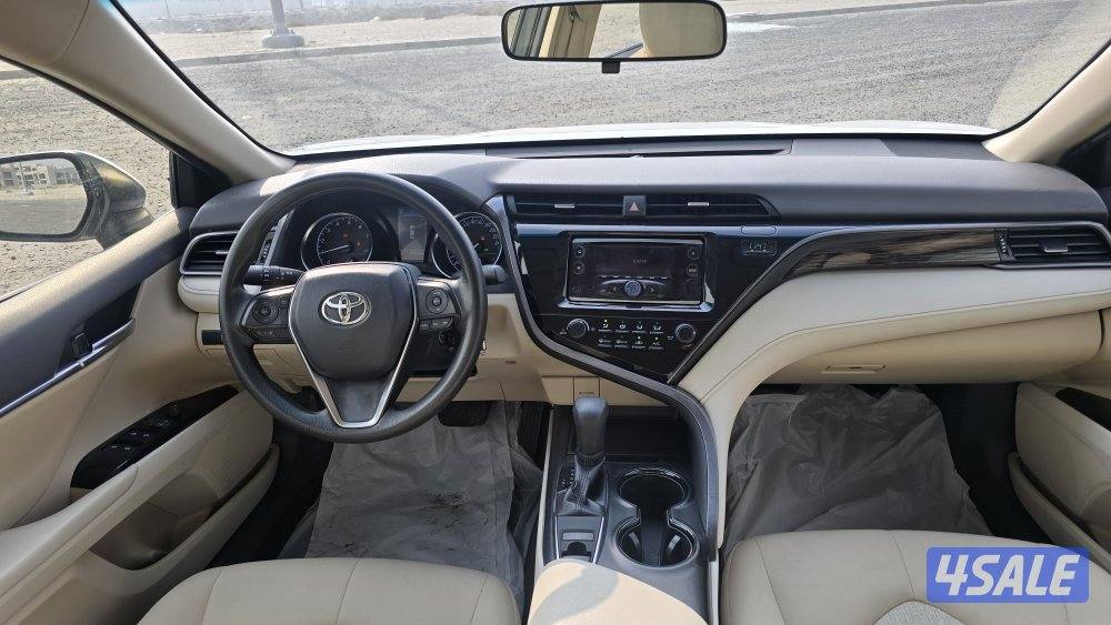 💥 تيوتا كامري  LE.. 20194