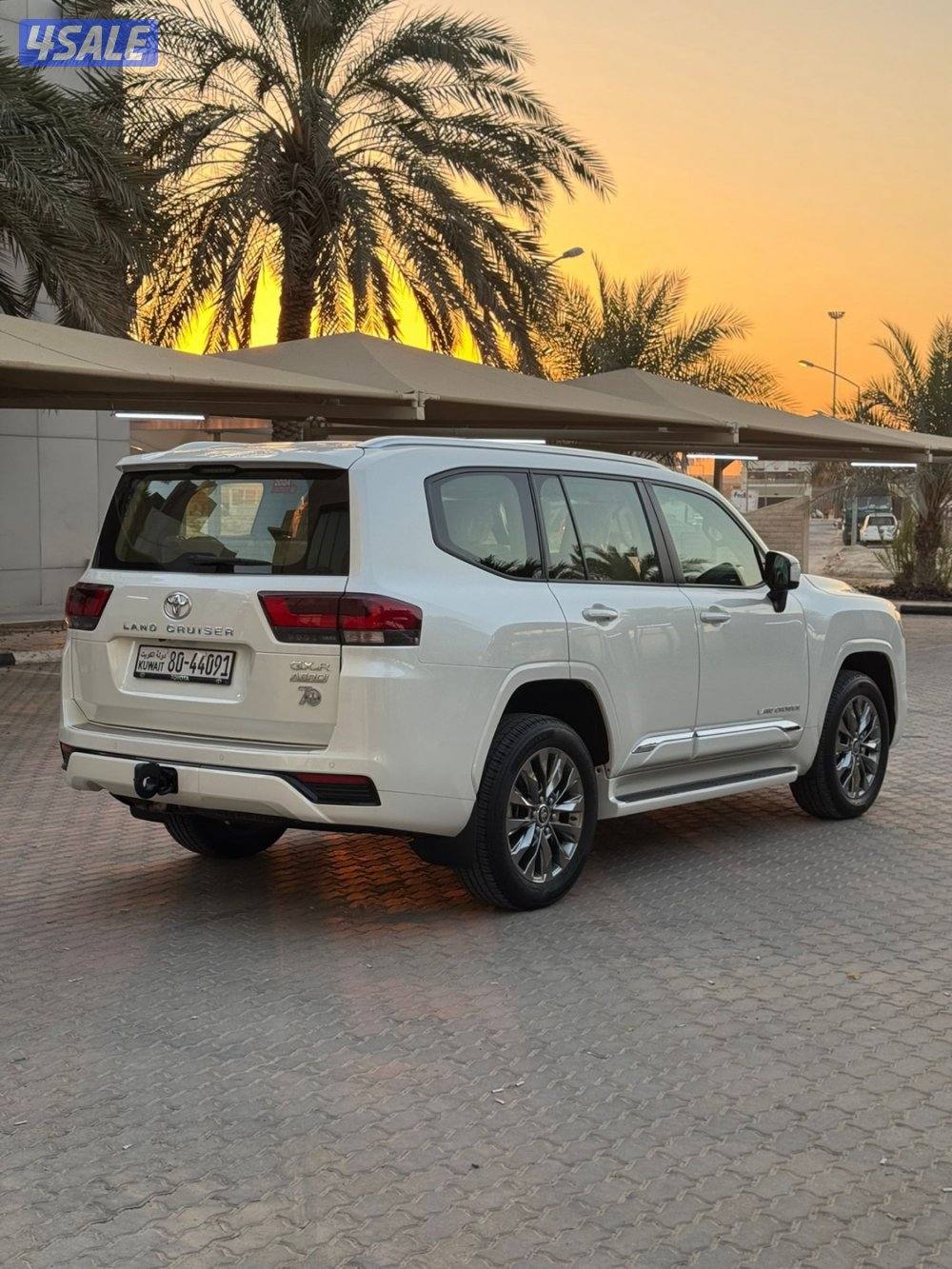 لاندكروزر GXR أيرو. الساير.1