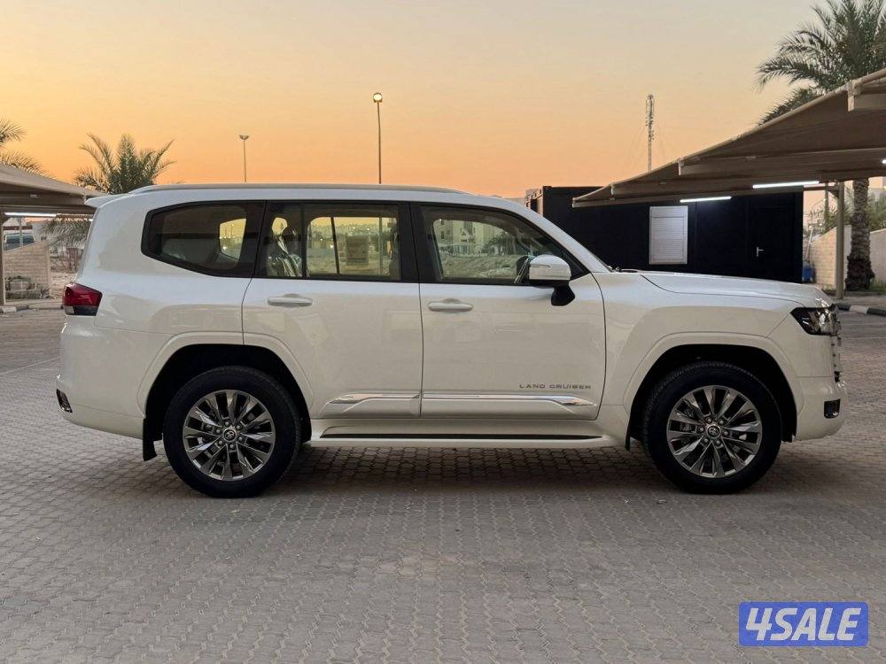 لاندكروزر GXR أيرو. الساير.12