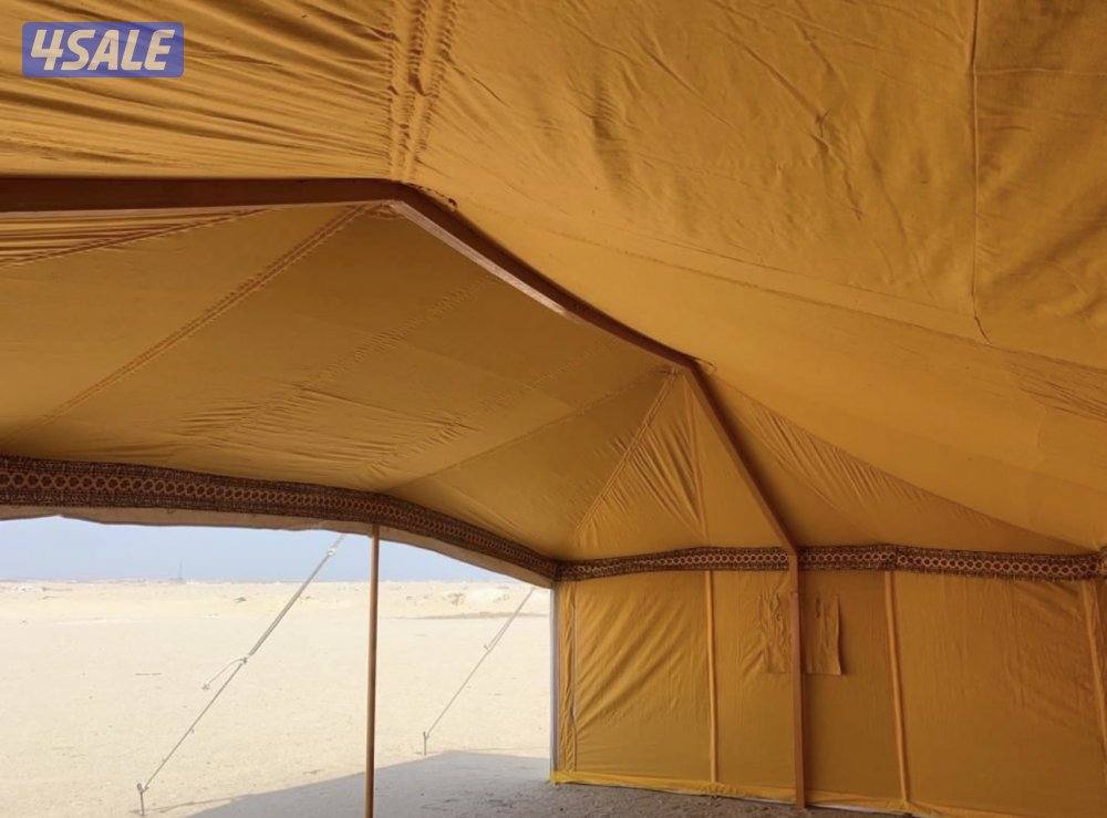 للبيع خيمة باكستانية نظيفة مع زوليتها شبه جديدة مقاس 4 في 71