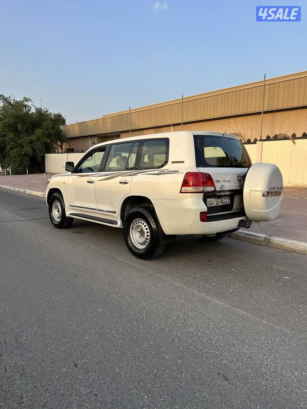 للبيع لاند5