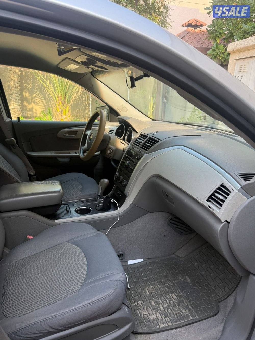 سياره  ترافيرس  20125