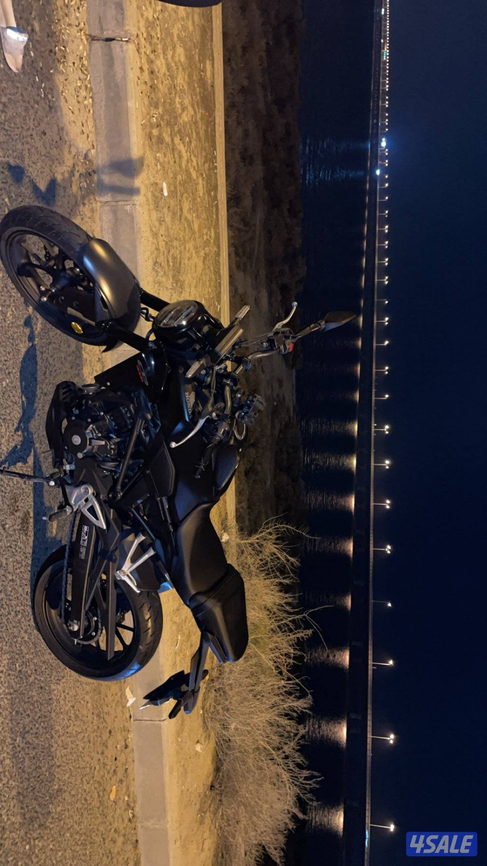 للبيع سيكل هوندا CB300R مديل 20244