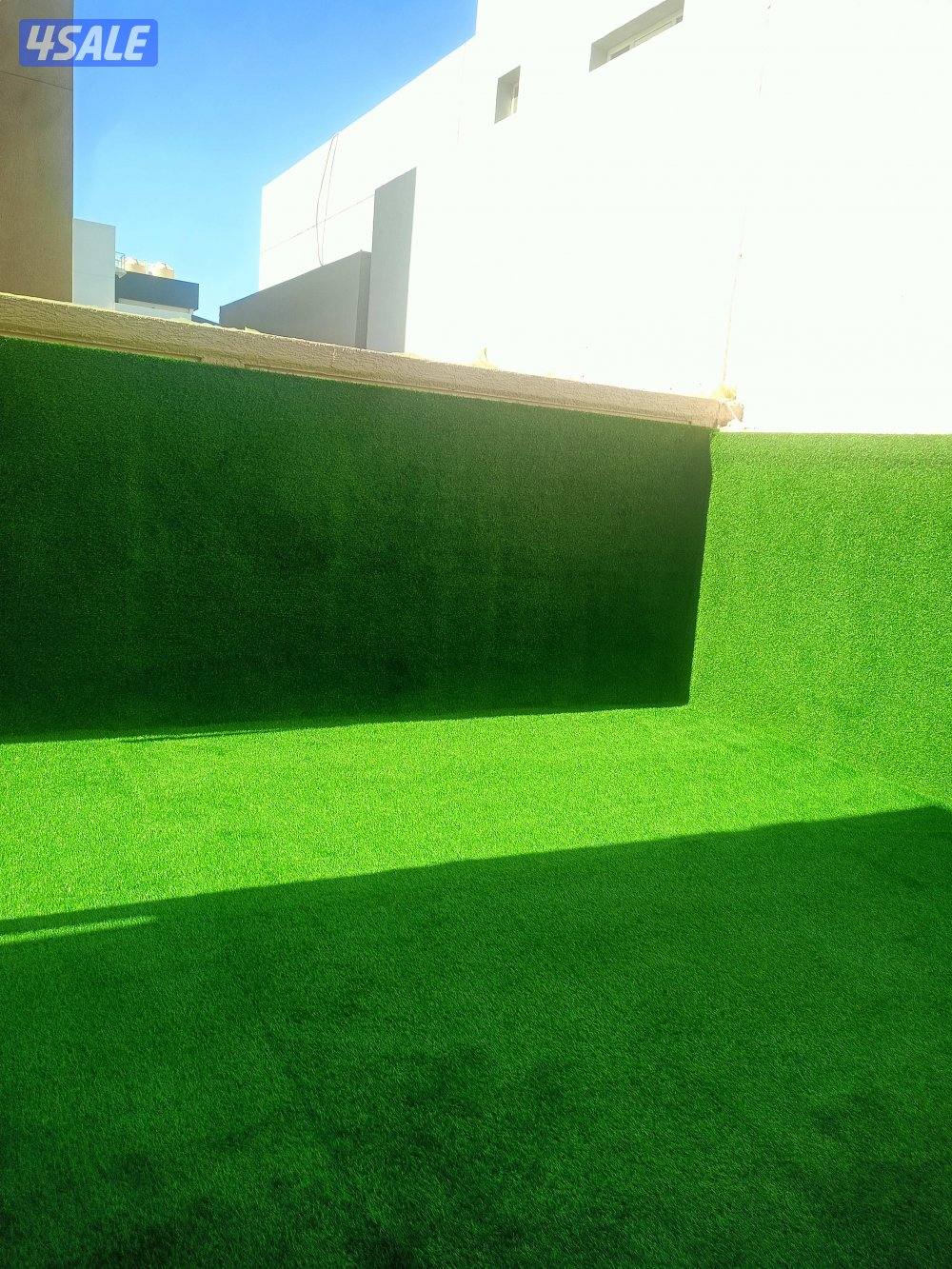 تنسيق حدائق تركيب ثيل صناعي وطبيعي وسور للحديقه تركيب بديل الخشب6