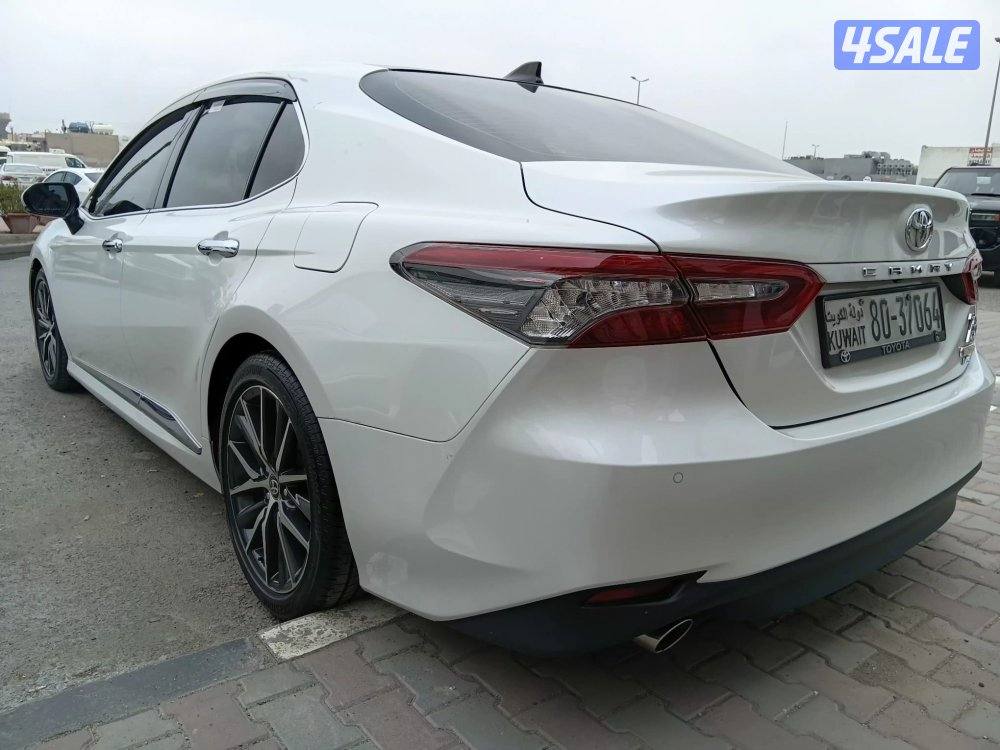 كامري ليمتد موديل 2024 ماشي 36صبغ الوكالة ماعدا قطعة شرط الفحص فتحة2