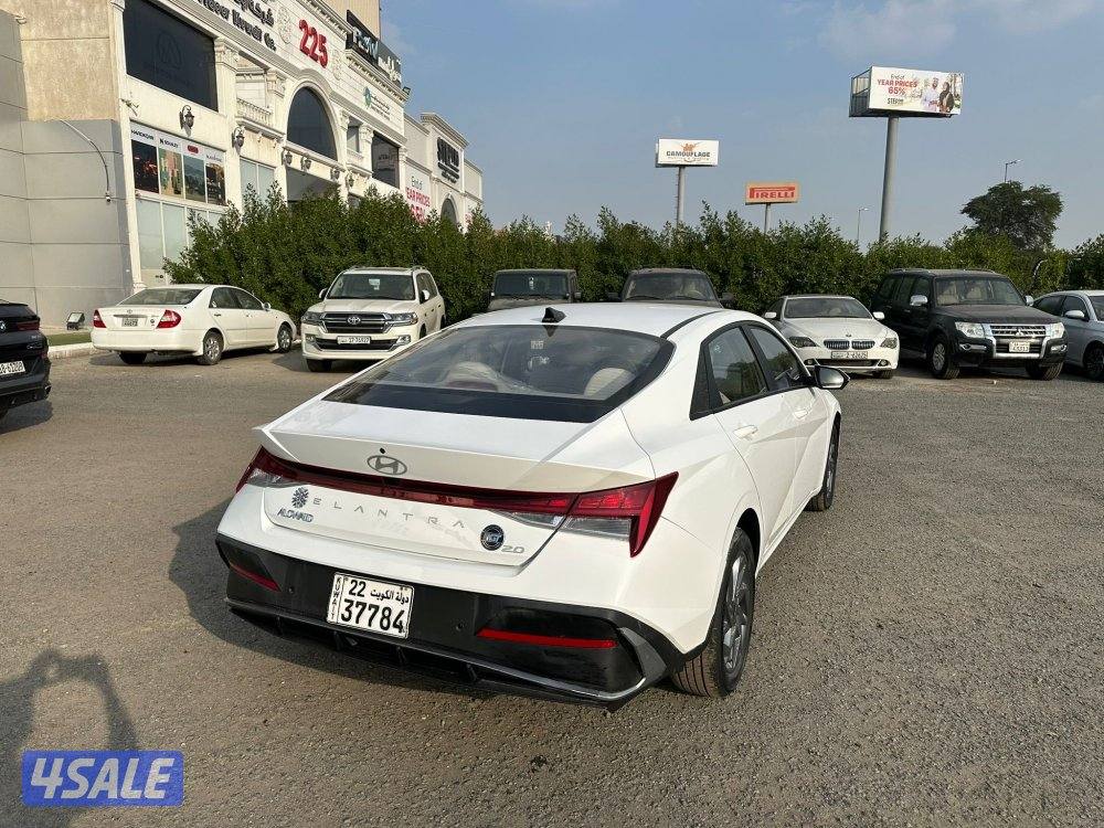 للبيع صالون هونداي النتراً طراز 20242