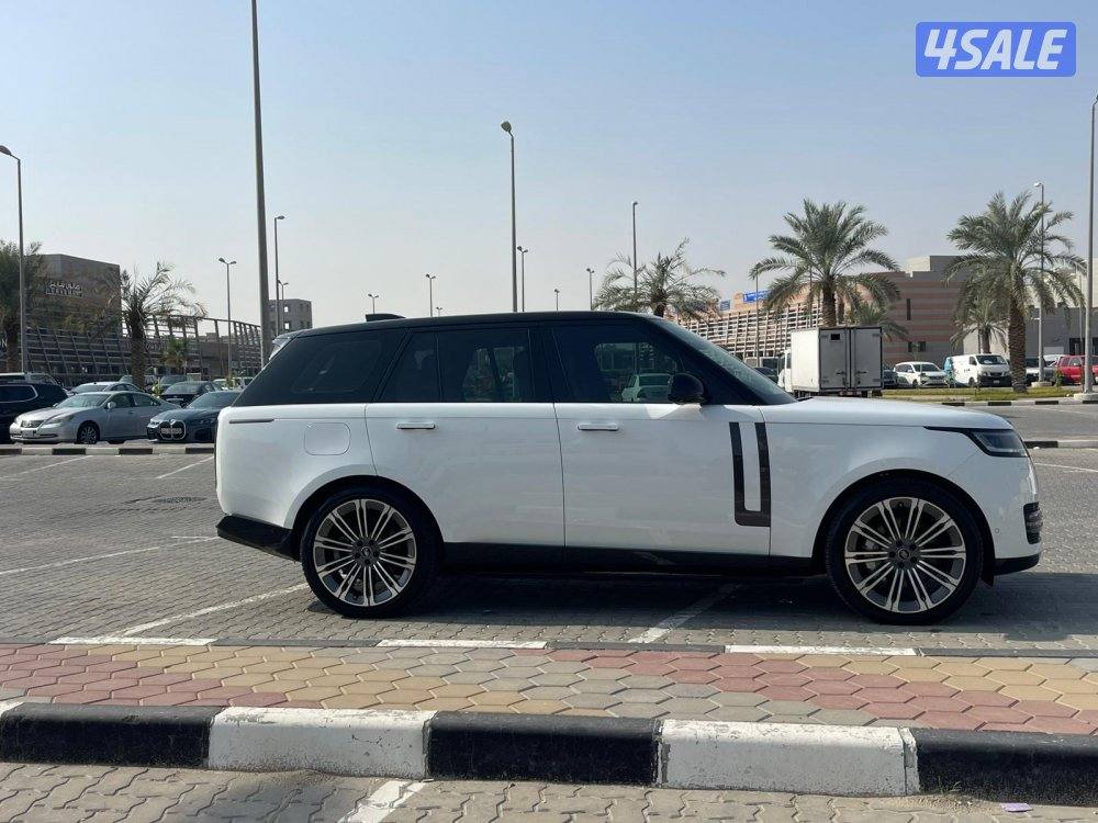 رنج روفر 20240